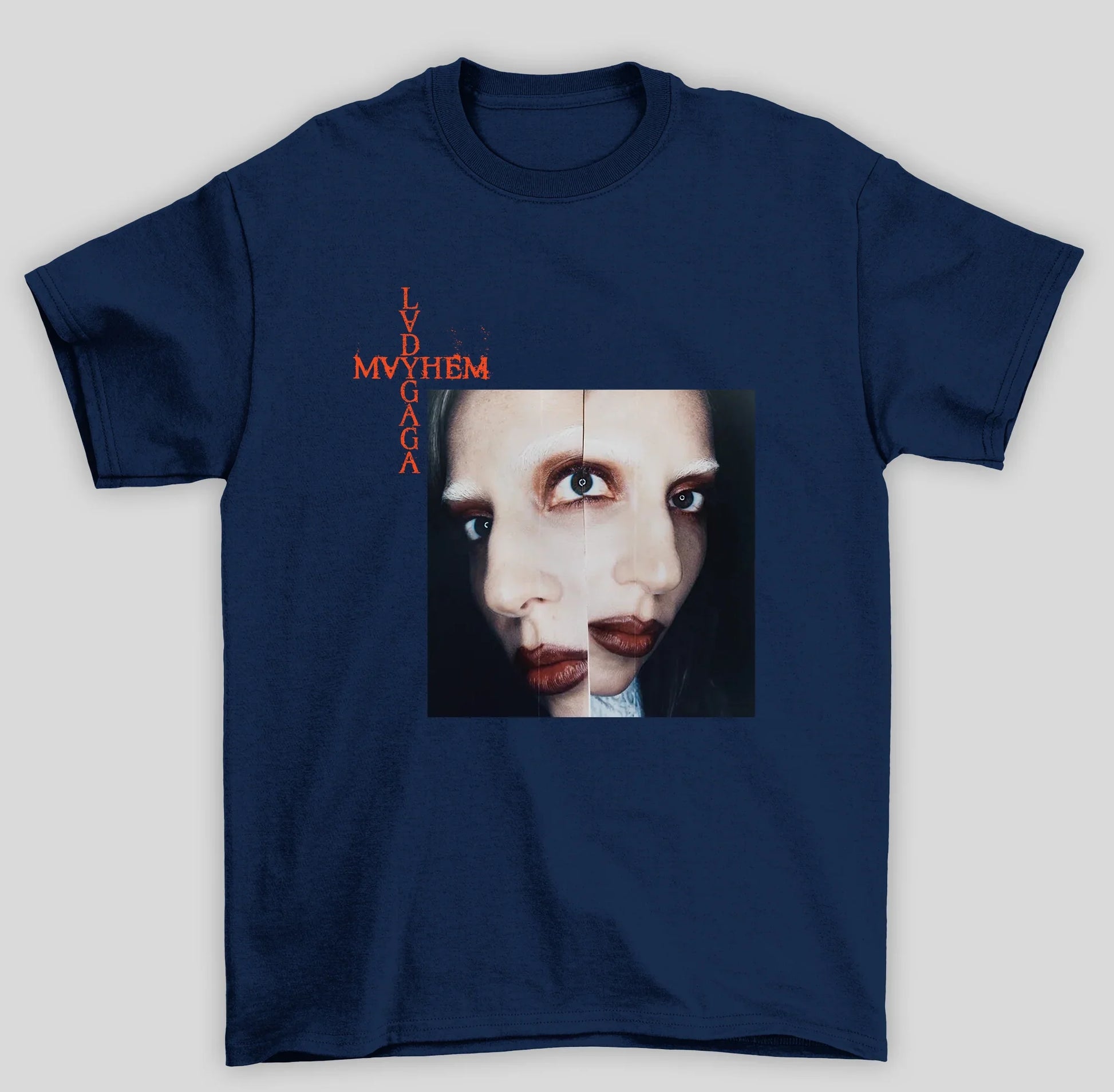 Camiseta Básica Lady Gaga Mayhem Cross- azul-marinho