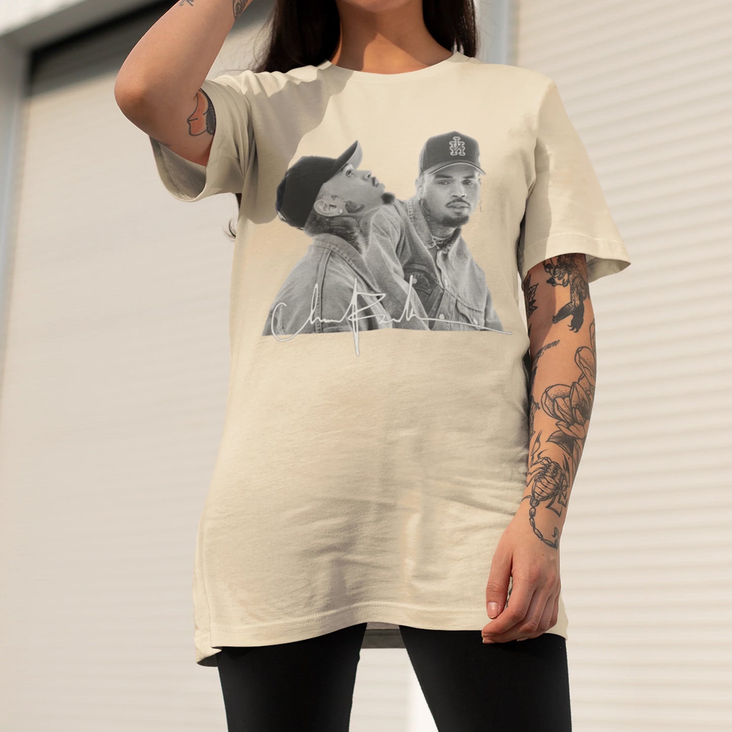 Camiseta Básica Chris Brown Two P&B