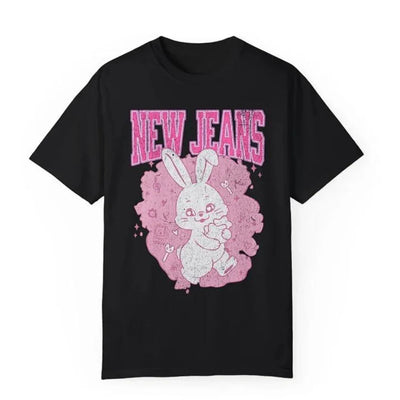 Camiseta Básica NewJeans Logo - preto