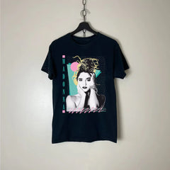 Camiseta Básica Madonna Queen Of Pop Vintage