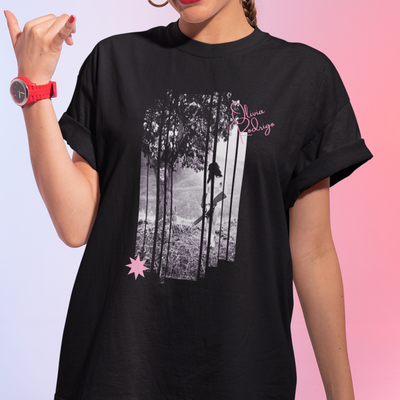 Camiseta Básica Olivia Rodrigo Collage