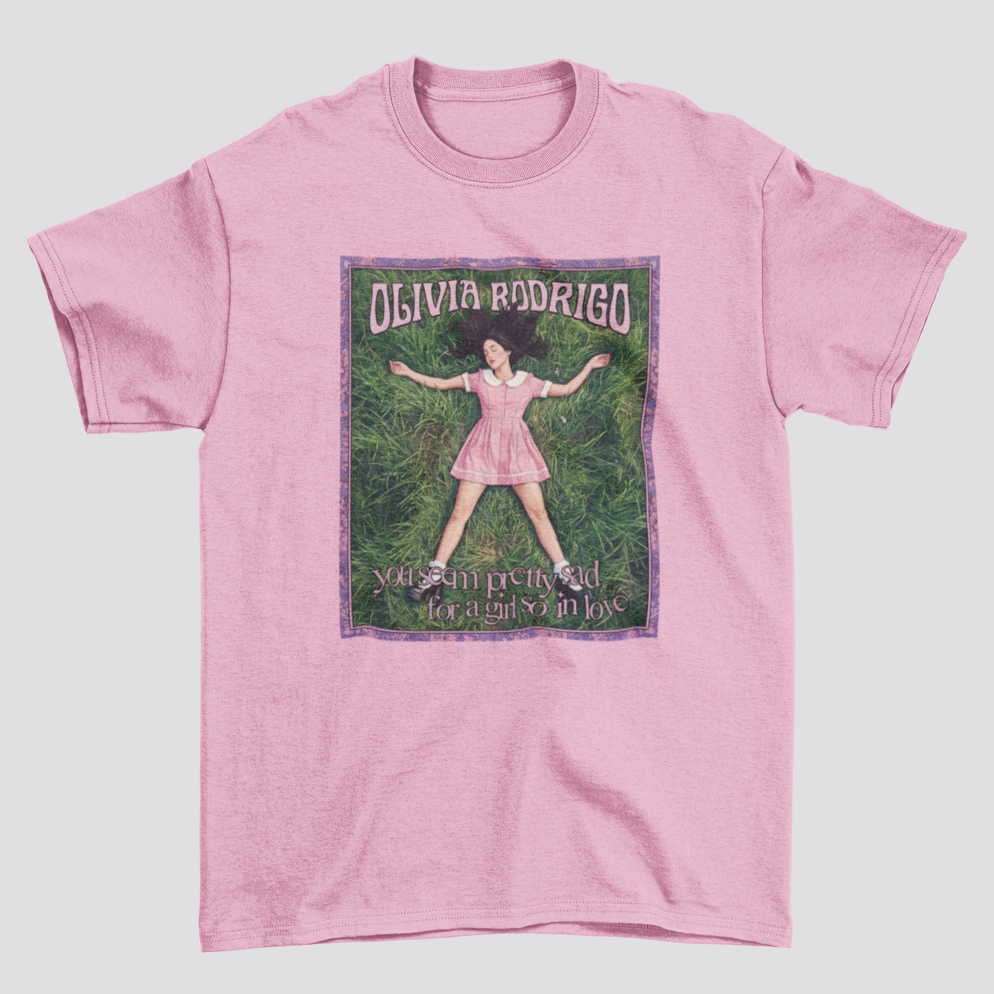 Camiseta Básica Olivia Rodrigo Poster