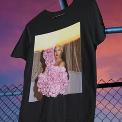 Camiseta Básica Rihanna Aesthetic Vintage