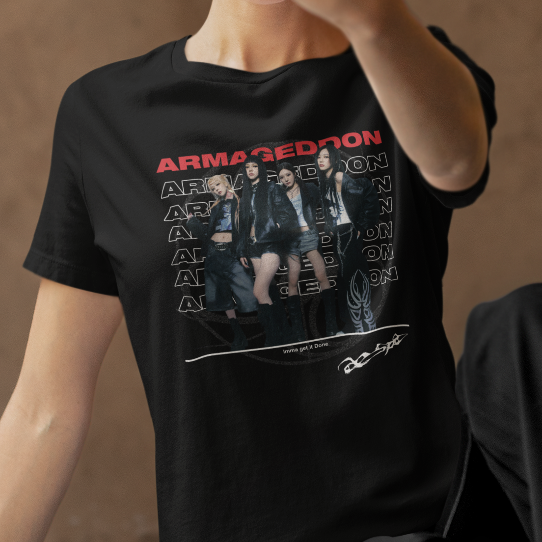Camiseta Básica Aespa Armageddon Letters