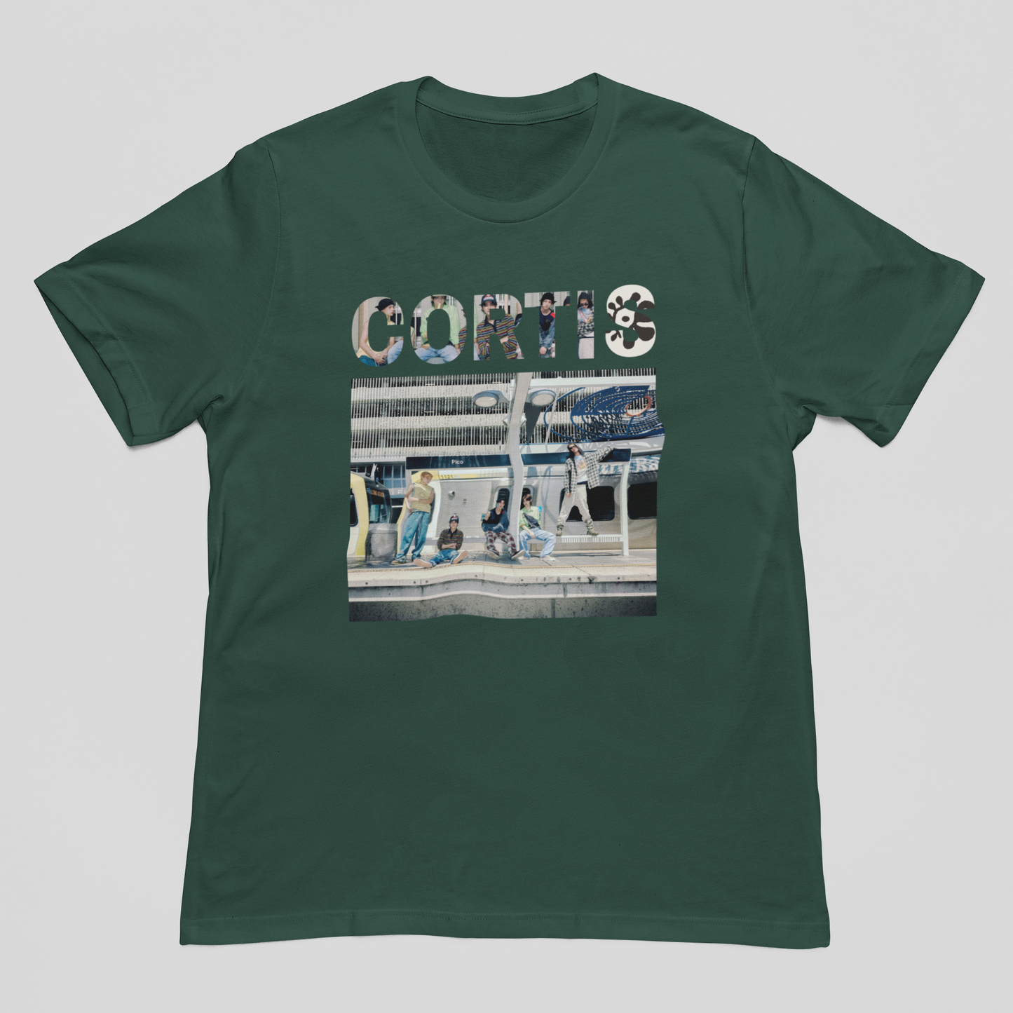 Camiseta Básica Cortis Collage Group