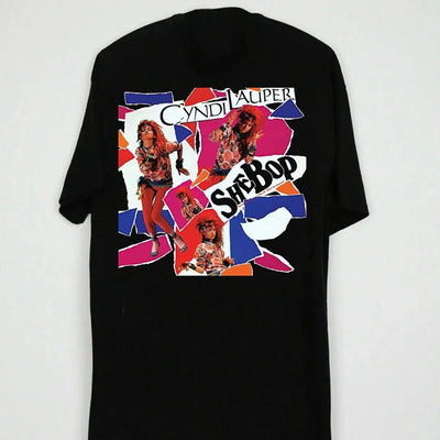 Camiseta Básica Cyndi Lauper She Bop - Preto