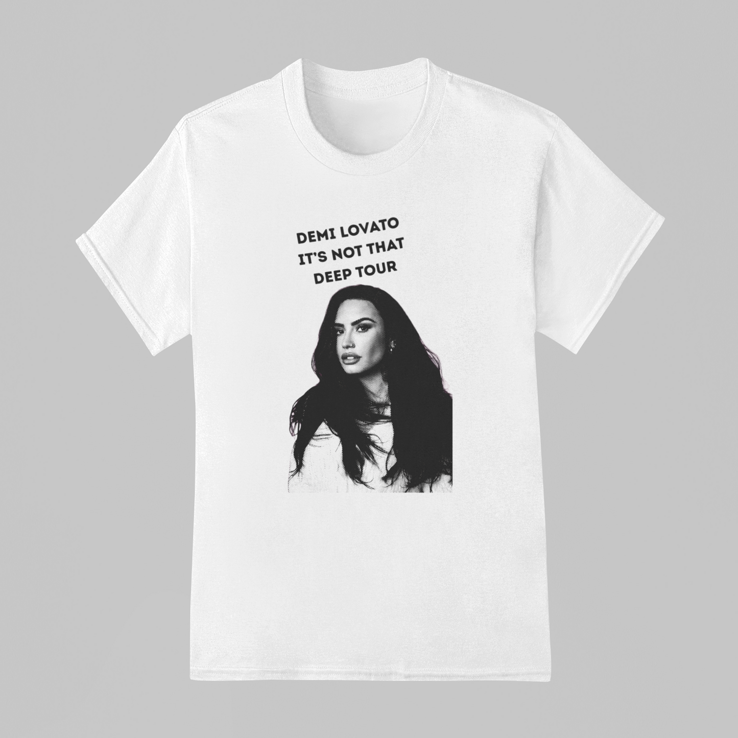 Camiseta Básica Demi Lovato Halftone