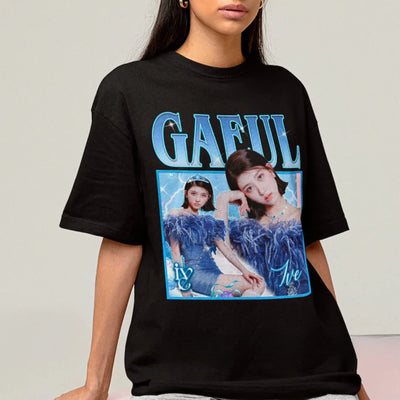 Camiseta Básica Ive Gaeul Graphic - preto