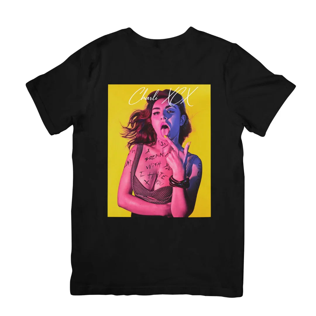 Camiseta Básica Charli XCX I Hate U Preto