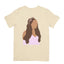 Camiseta Básica Madison Beer Illustrated Pérola 