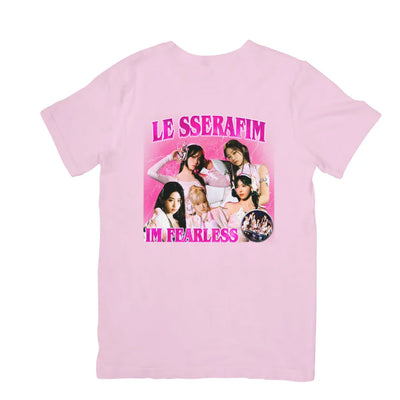 Camiseta Básica Le Sserafim I'm Fearlesss - rosa bebê