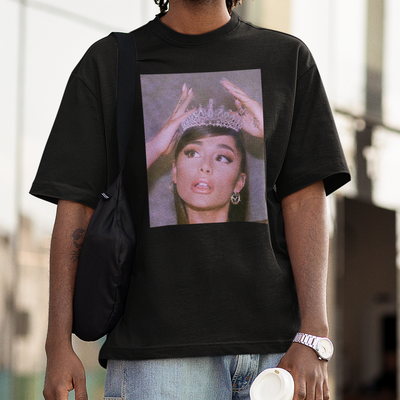 Camiseta Básica Ariana Grande Princess
