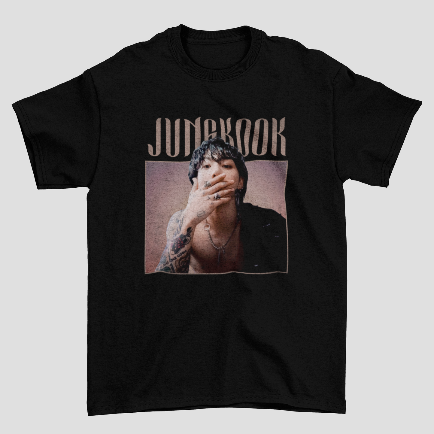 Camiseta Básica BTS Jungkook Graphic Vintage