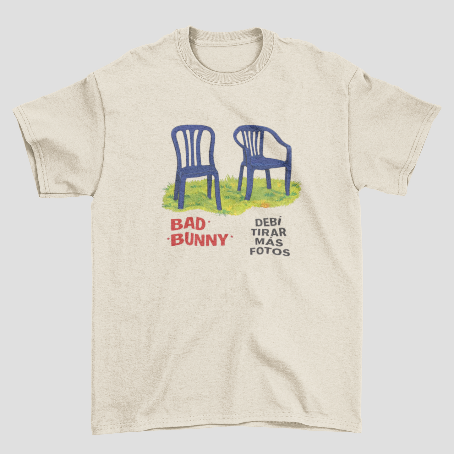 Camiseta Básica Bad Bunny Cadeiras Ilustração