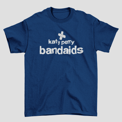 Camiseta Básica Katy Perry Bandaids Logo