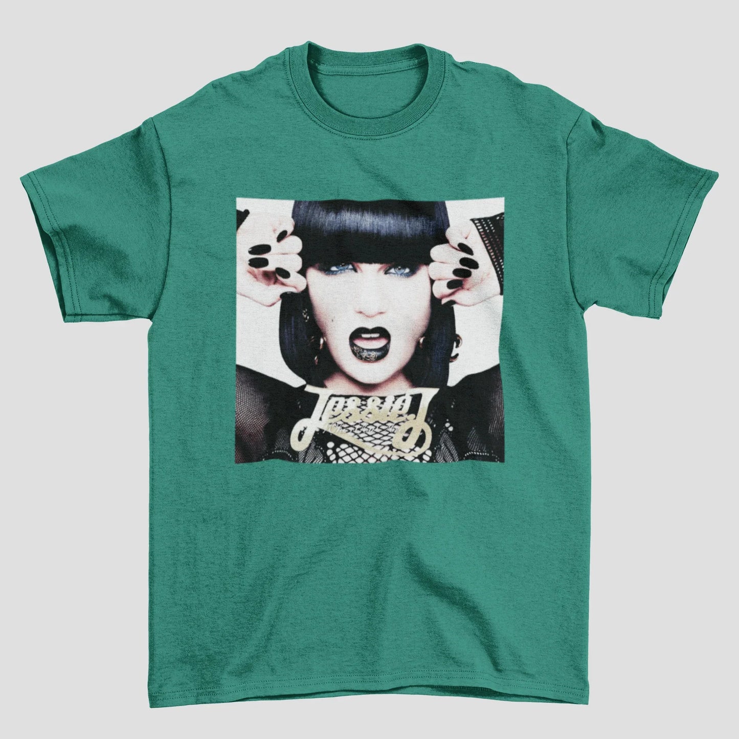 Camiseta Básica Jessie J. Retro
