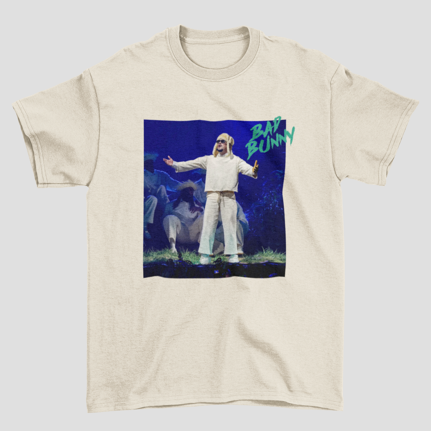 Camiseta Básica Bad Bunny Show
