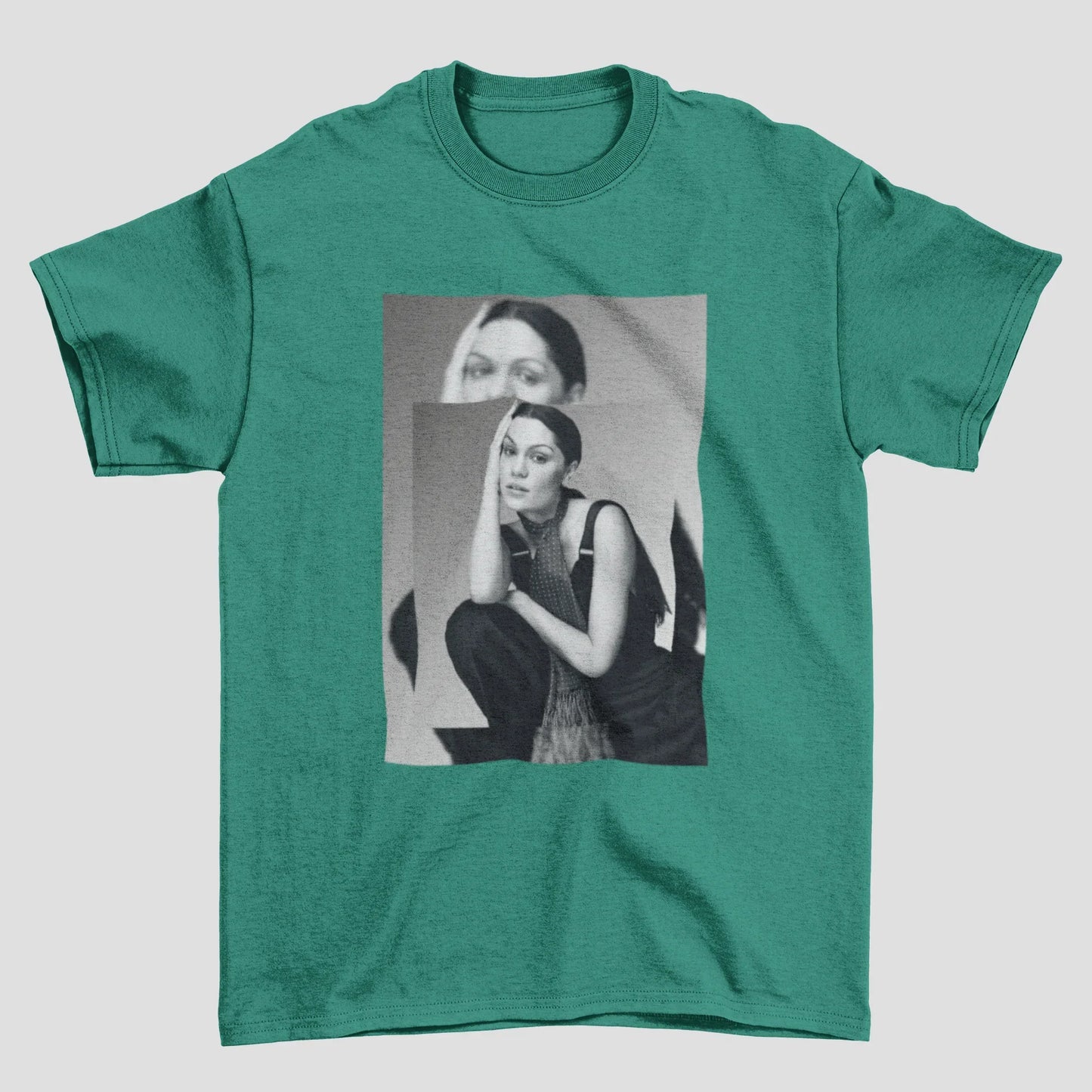 Camiseta Básica Jessie J. Photo P&B