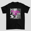 Camiseta Básica Katseye Pinky Up Cat Photo