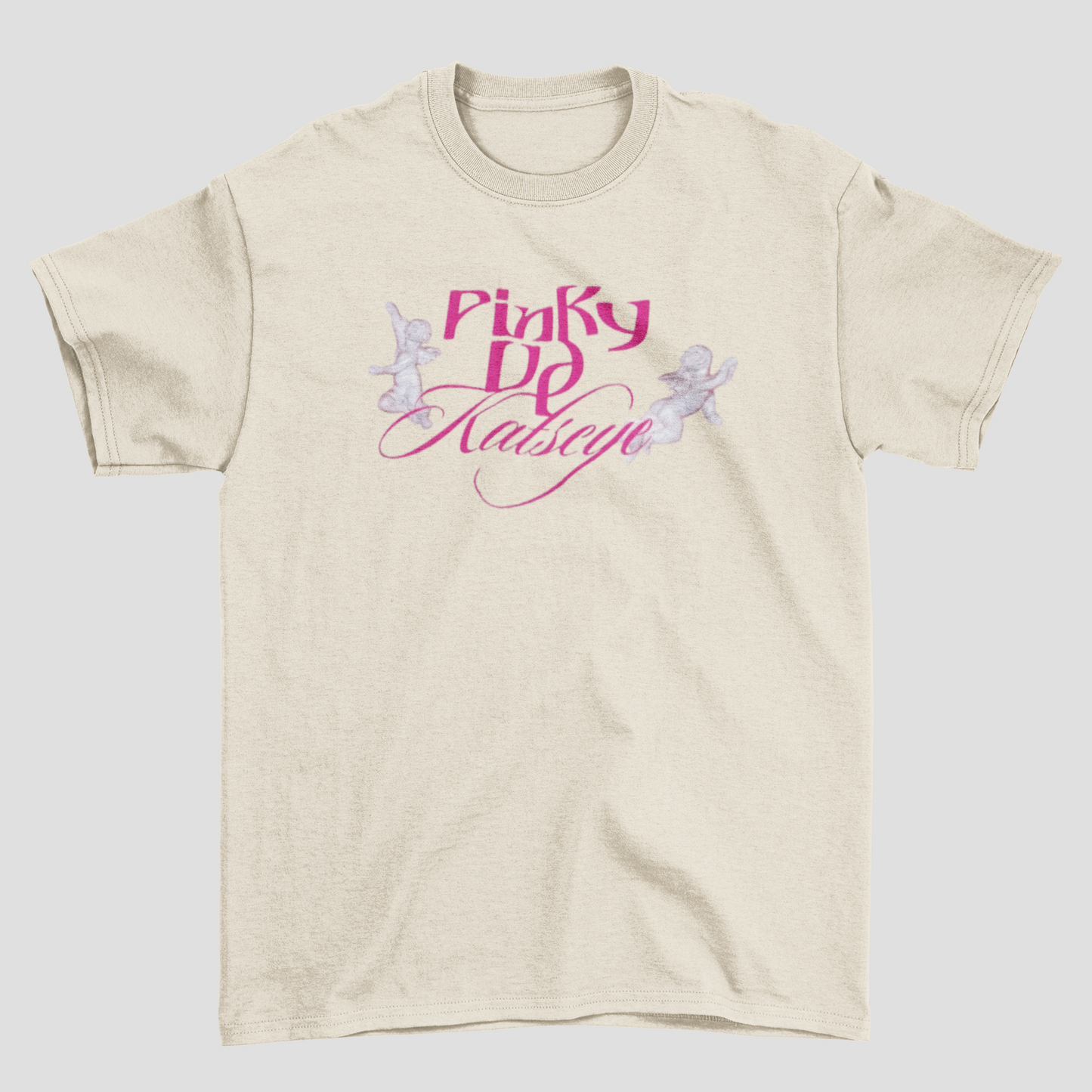 Camiseta Básica Katseye Pinky Up Logo
