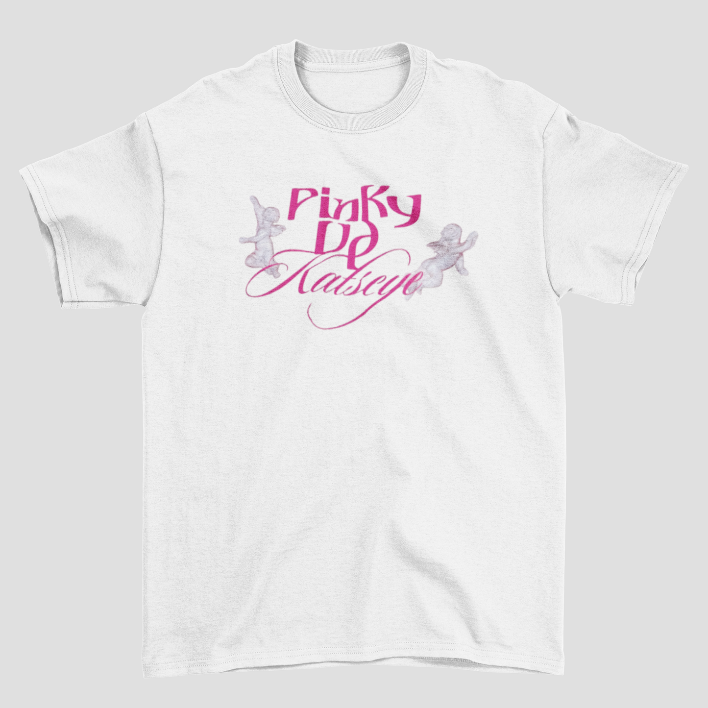 Camiseta Básica Katseye Pinky Up Logo