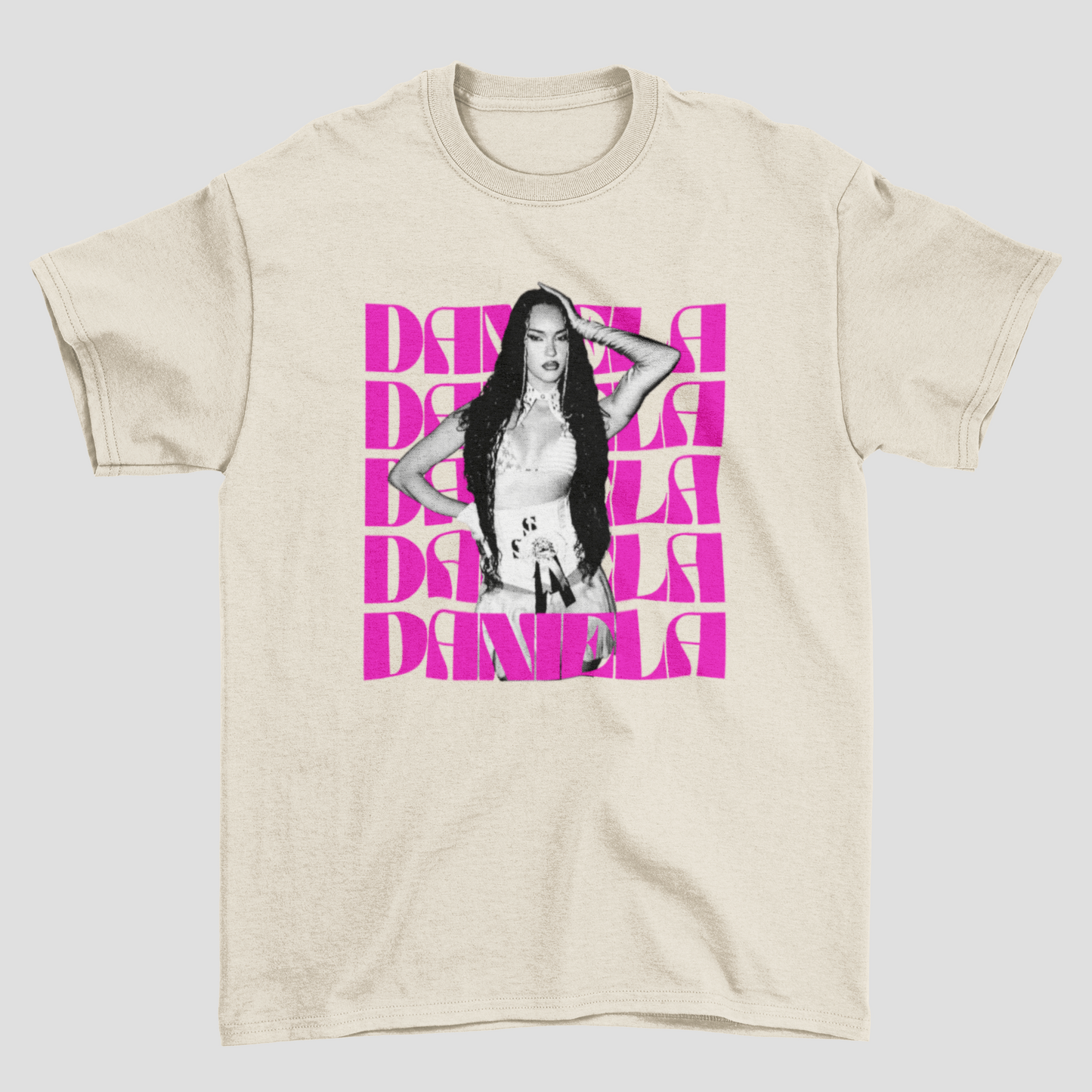 Camiseta Básica Katseye Daniela Pinky Up