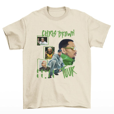 Camiseta Básica Chris Brown Tour Graphic- pérola