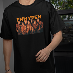 Camiseta Básica Enhypen Graphic