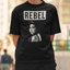 Camiseta Básica Amy Winehouse Rebel