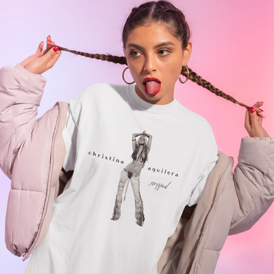 Camiseta Básica Stripped Christina Aguilera- BRANCO
