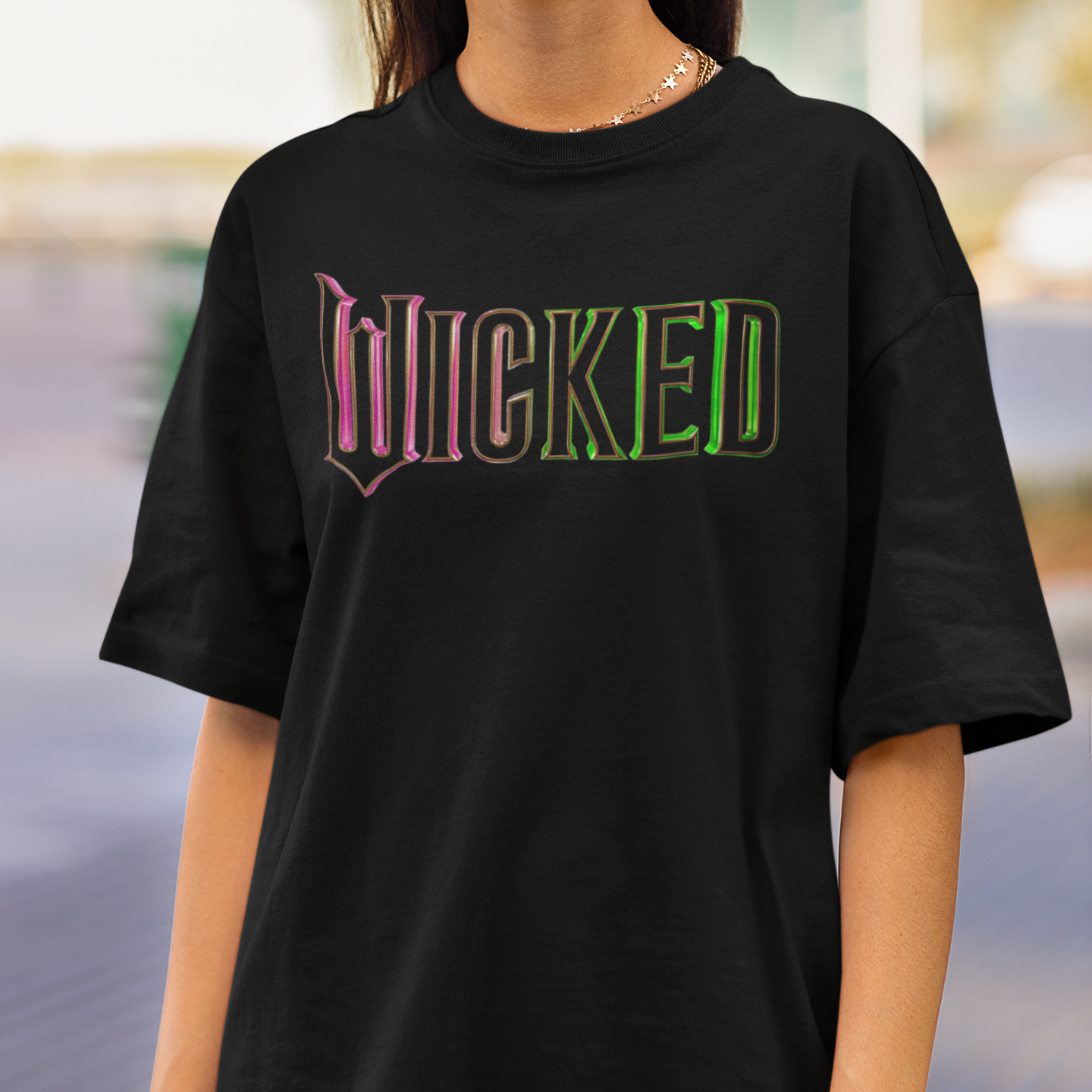 Camiseta Básica Halloween Ariana Grande Wicked