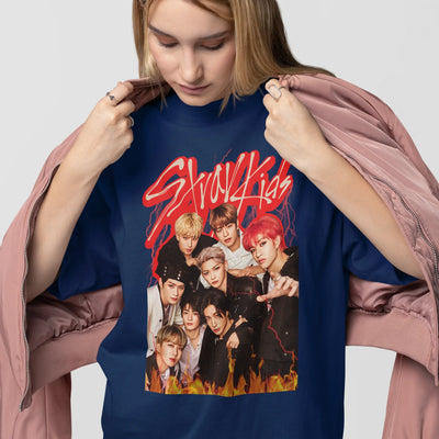 Camiseta Básica Stray Kids Vintage