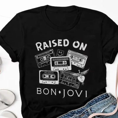 Camiseta Básica Bon Jovi Raised On