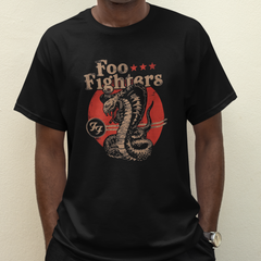 Camiseta Básica Foo Fighters Snake