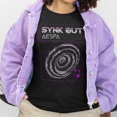 Camiseta Básica Aespa Synk Out