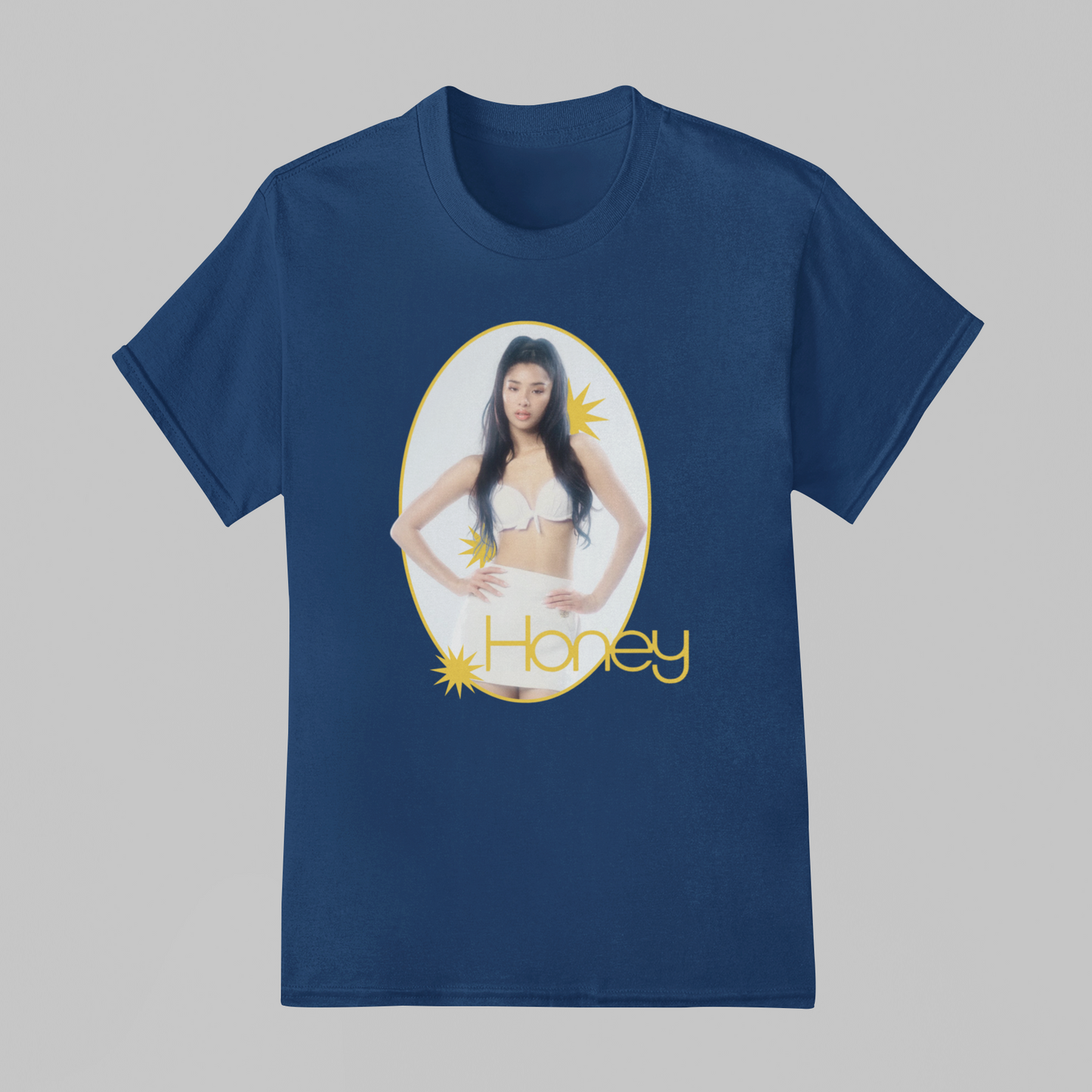 Camiseta Básica Katseye Sophia Honey