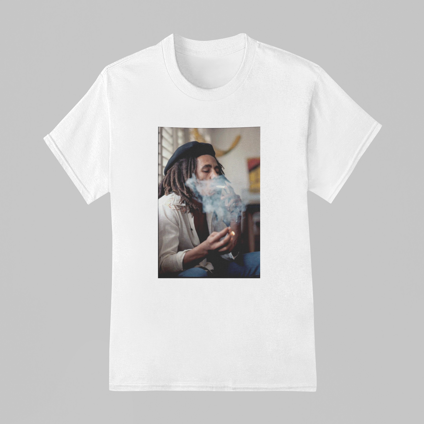 Camiseta Básica Bob Marley Smoke