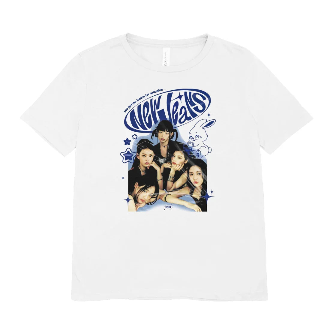 Camiseta Básica NewJeans Y.G.M.L.F.A - branco