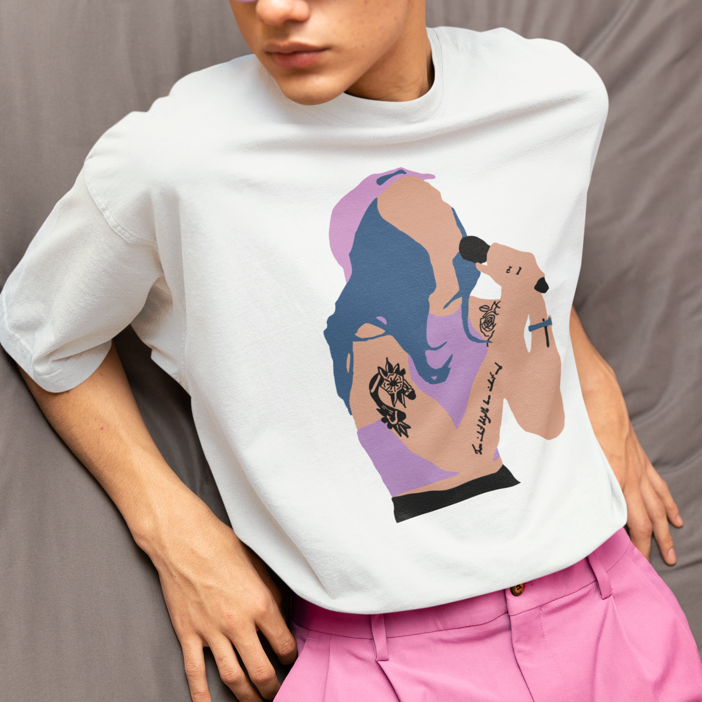 Camiseta Básica Halsey Illustrated
