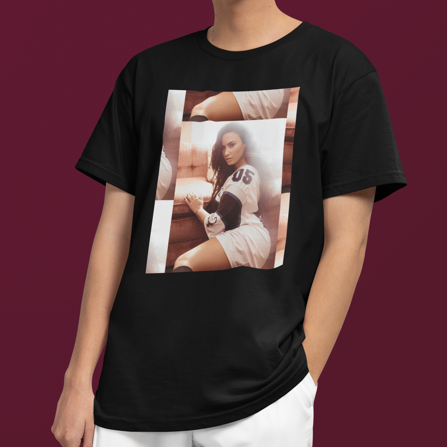 Camiseta Básica Demi Lovato
