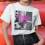 Camiseta Básica Katseye Pinky Up Cat Photo