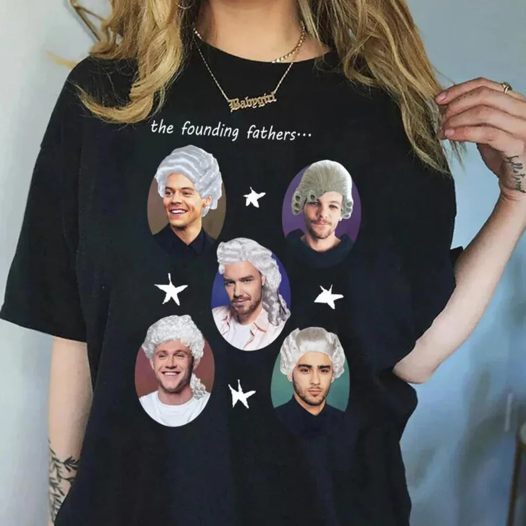 Camiseta Básica One Direction The Founding Fathers-PRETO