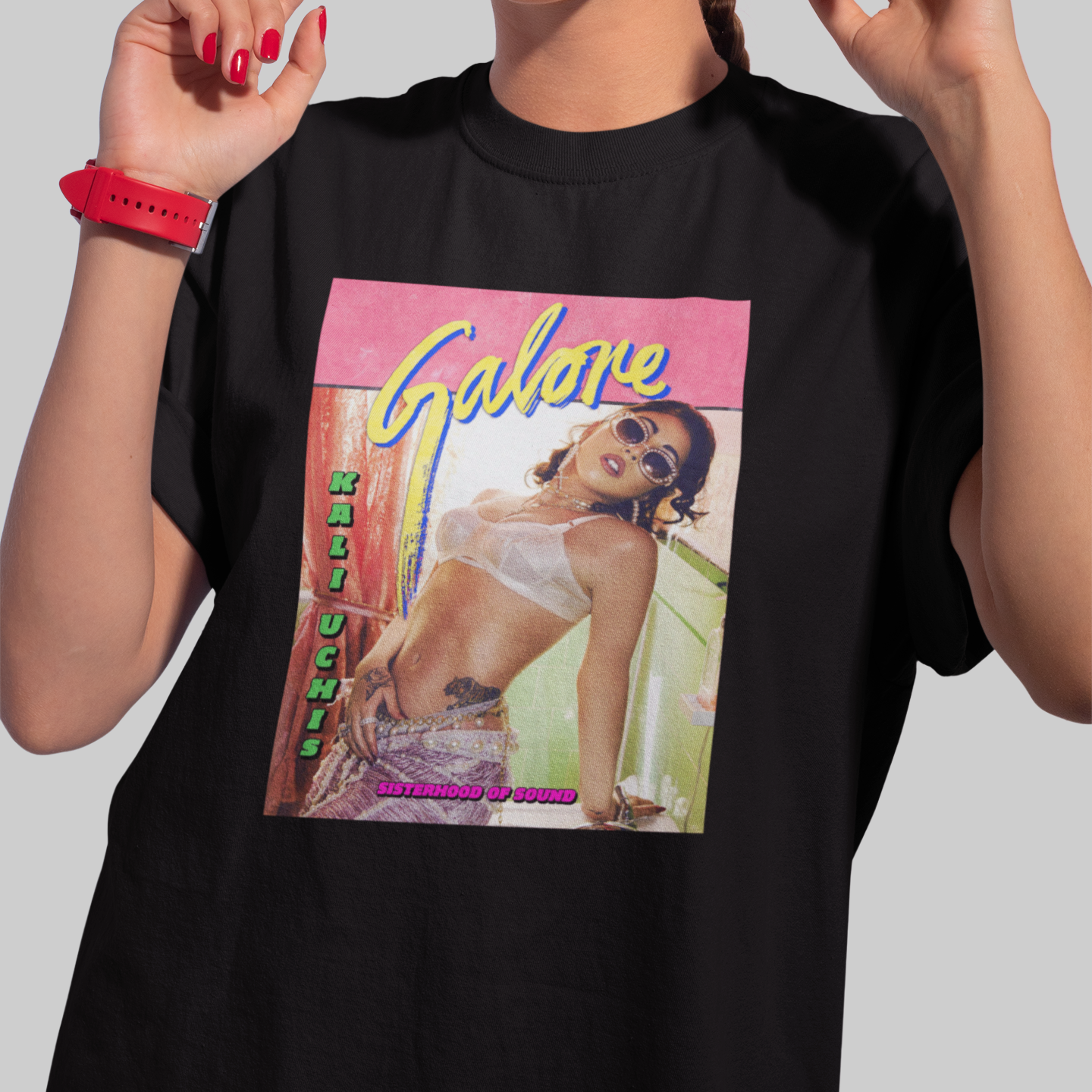 Camiseta Básica Kali Uchis Galore