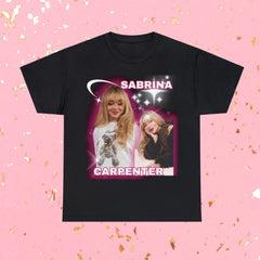 Camiseta Básica Sabrina Carpenter Vintage Retro
