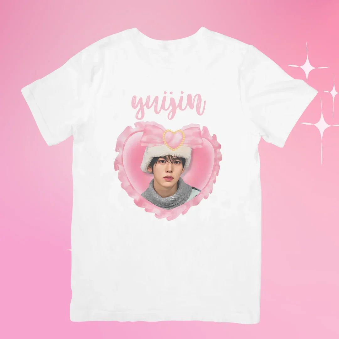 Camiseta Básica Zerobaseone Yuijin-BRANCO