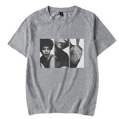 Camiseta Básica Ice Spice Black and White-CINZA