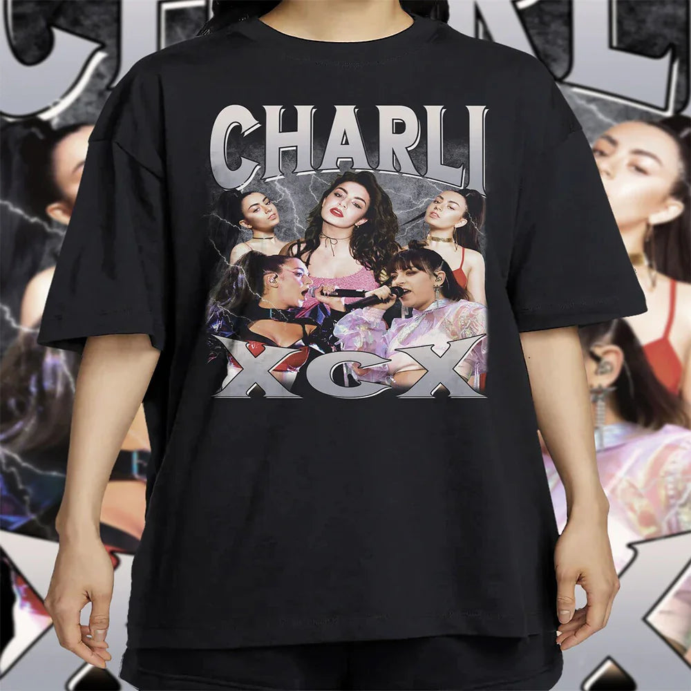 Camiseta Básica Charli XCX Cantora Preto